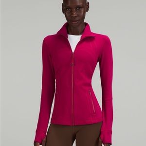 Brand new lululemon define jacket in POMME- size 2 !